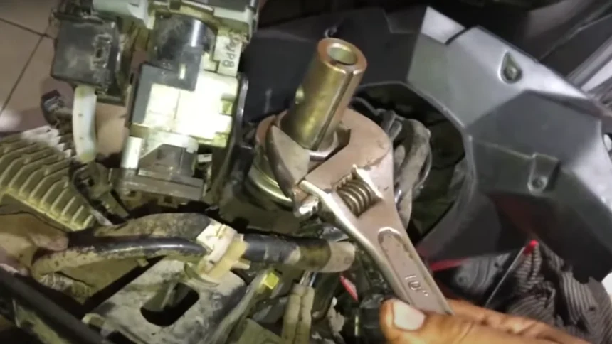 penyebab komstir rusak